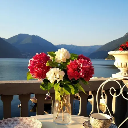 Ortensie & Oleandri Al - By Myhomeincomo Apartment *